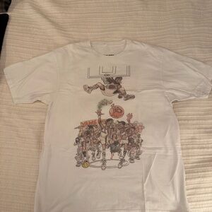 White Graphic Men's Short Sleeve Tee